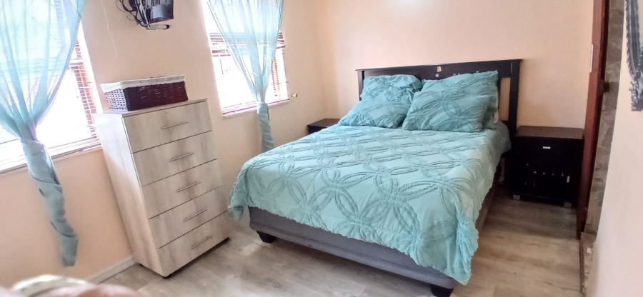 3 Bedroom Property for Sale in Strandfontein Village Western Cape